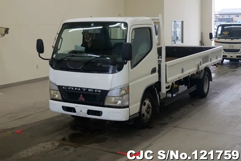 Mitsubishi / Canter 2003