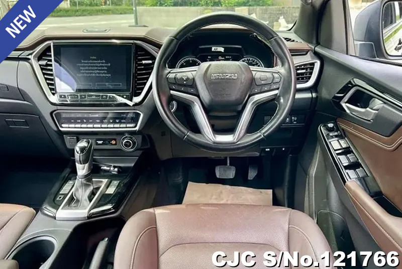 Isuzu D-Max in Black for Sale Image 12