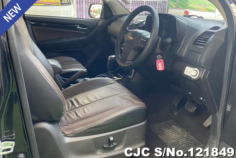 Chevrolet Colorado in Black for Sale Image 7