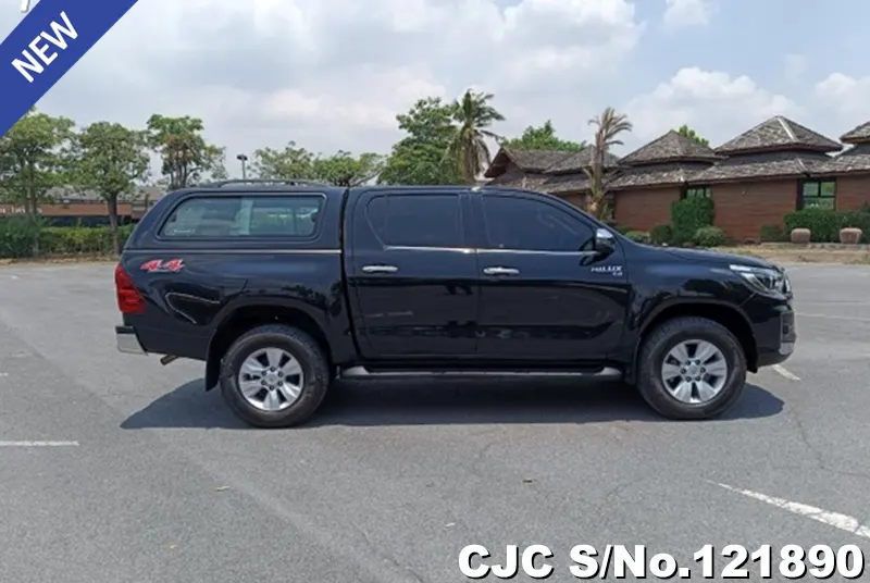 Toyota Hilux in Black for Sale Image 6