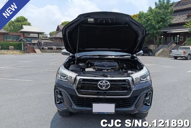 Toyota Hilux in Black for Sale Image 12