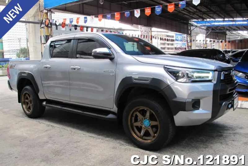 Toyota Hilux in Silver for Sale Image 0