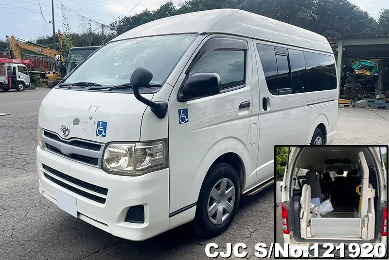 Toyota / Hiace 2011 Toyota / Hiace 2011