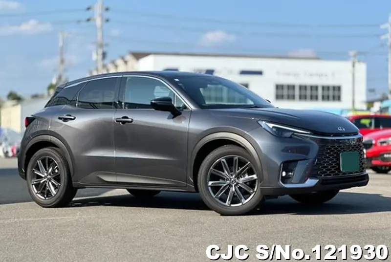 Lexus / LBX 2024