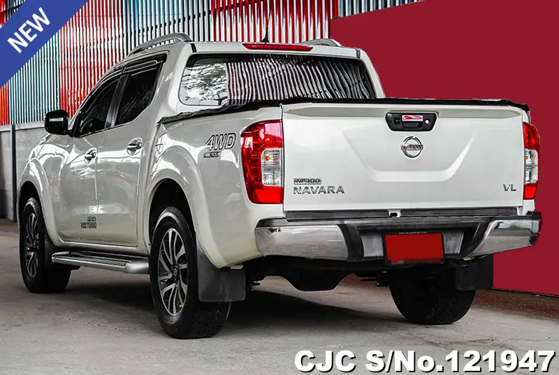 Nissan Navara in White for Sale Image 1