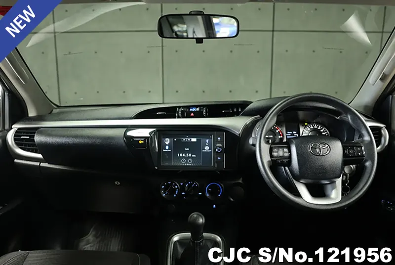 Toyota Hilux in Gray for Sale Image 5