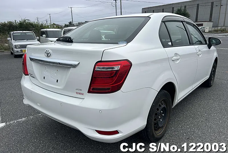 2019 Toyota Corolla Axio White for sale | Stock No. 122003