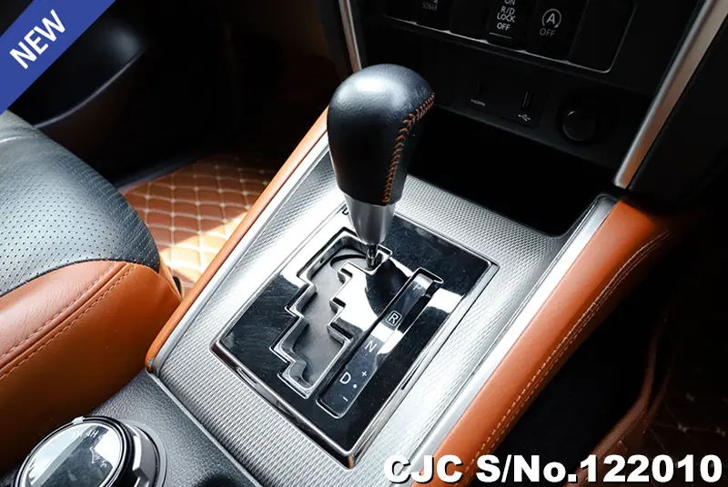 Mitsubishi Triton in Orange for Sale Image 13