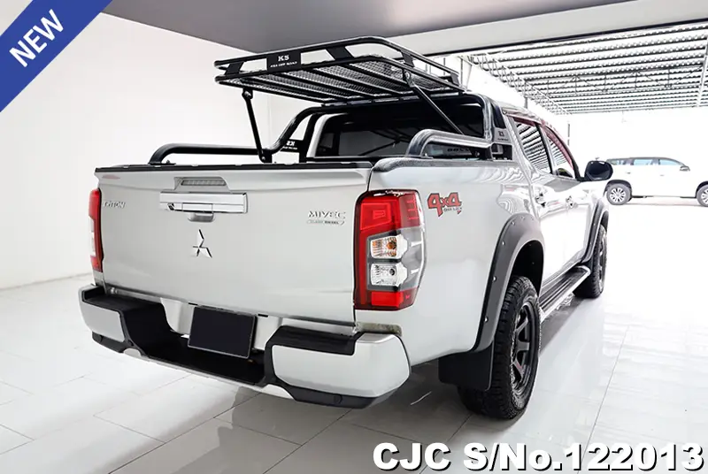 Mitsubishi Triton in Silver for Sale Image 1