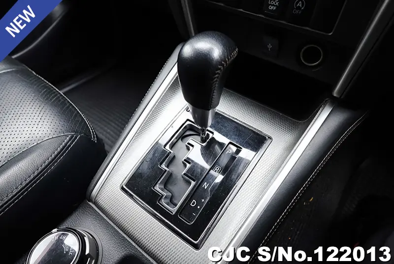 Mitsubishi Triton in Silver for Sale Image 14