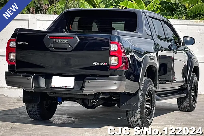 Toyota Hilux in Black for Sale Image 2