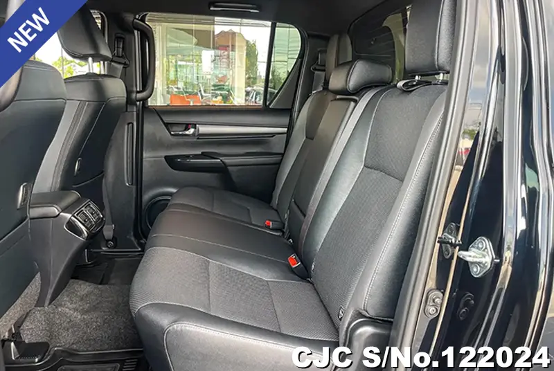 Toyota Hilux in Black for Sale Image 8