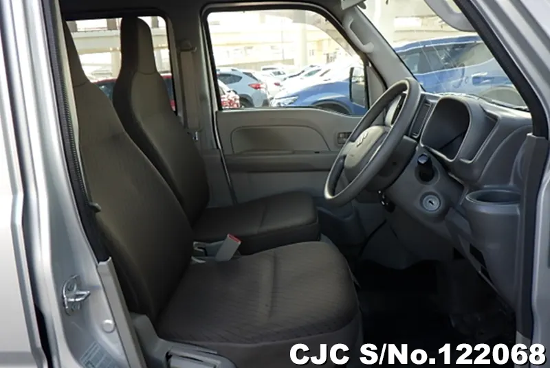 Suzuki Every in Silver for Sale Image 10