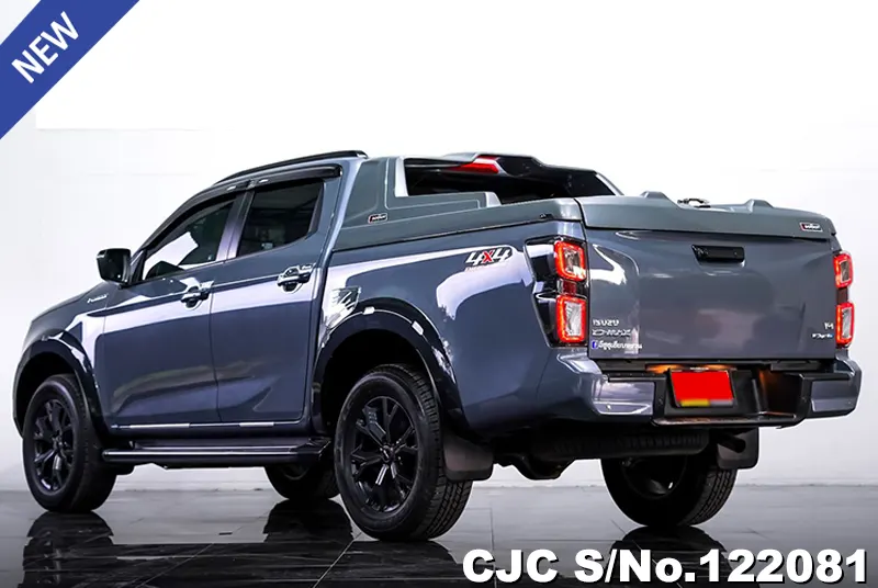 Isuzu D-Max in Gray for Sale Image 1