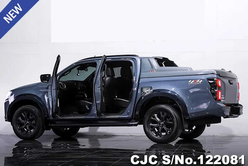 Isuzu D-Max in Gray for Sale Image 9