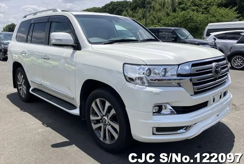 Toyota / Land Cruiser 2019