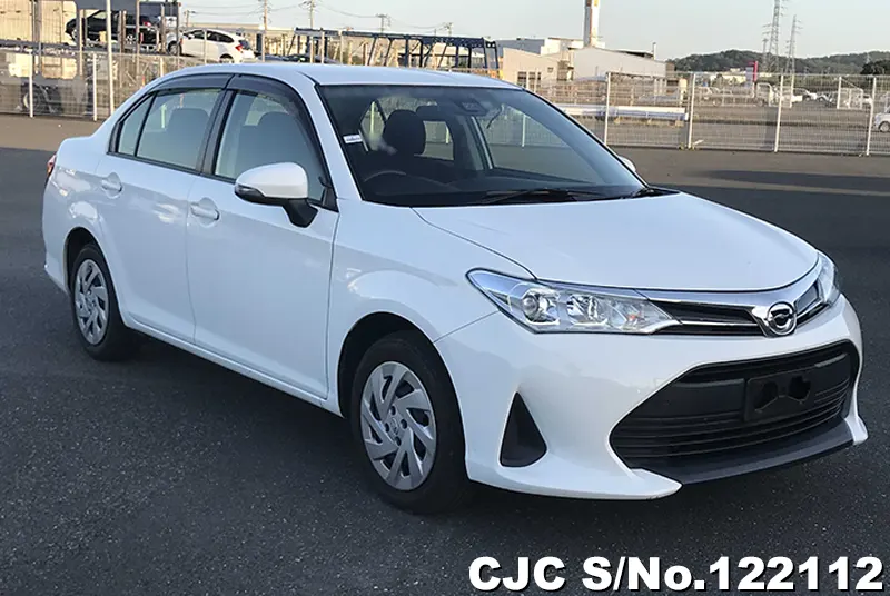 Toyota / Corolla Axio 2019