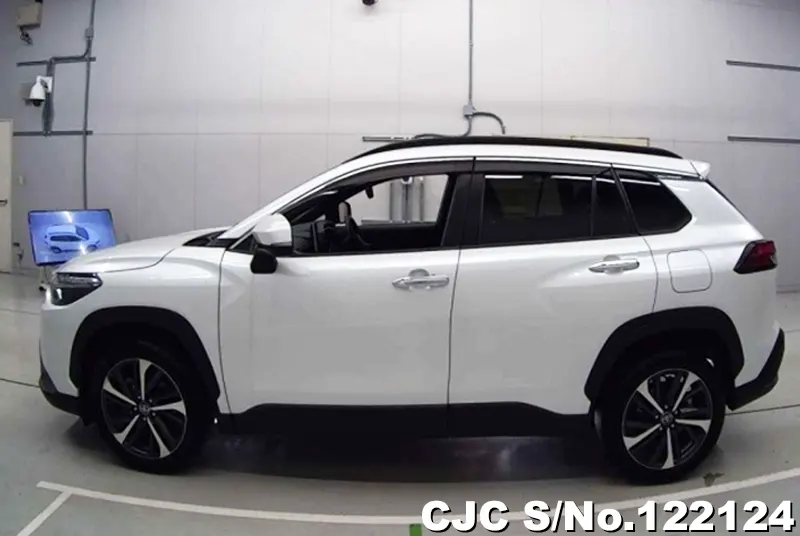 Toyota Corolla Cross in White for Sale Image 5