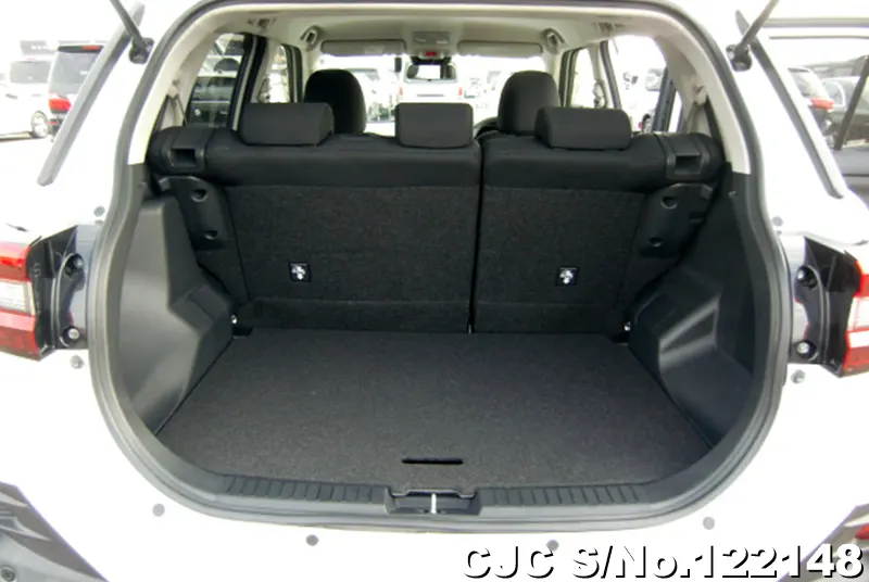 Toyota Raize in Pearl for Sale Image 8