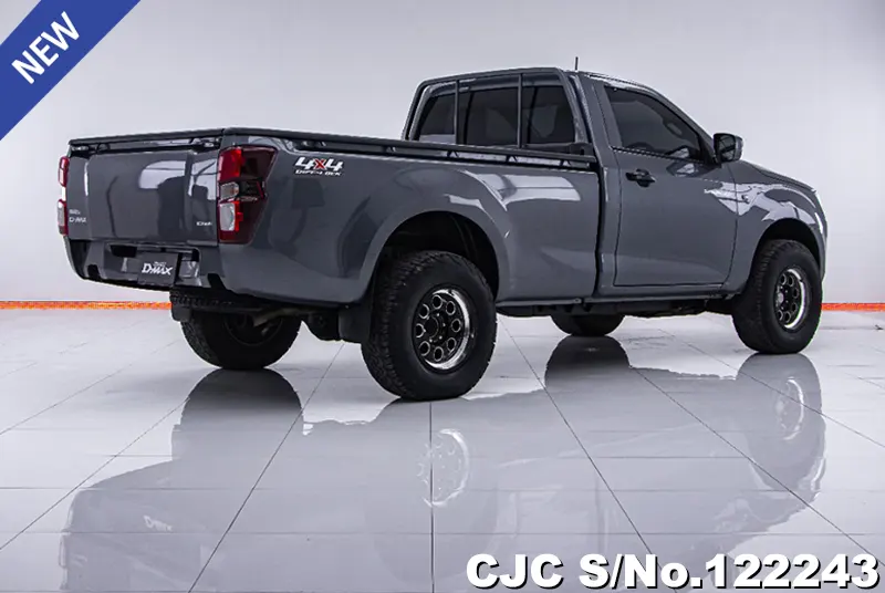 Isuzu D-Max in Gray for Sale Image 1