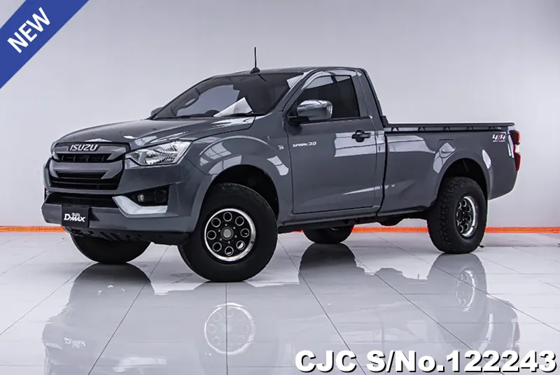 Isuzu D-Max in Gray for Sale Image 2