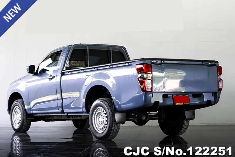 Isuzu D-Max in Gray for Sale Image 1