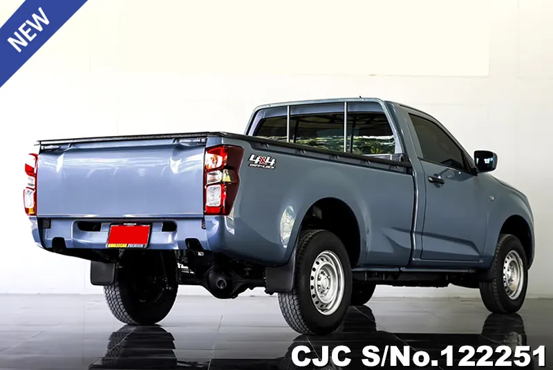 Isuzu D-Max in Gray for Sale Image 2