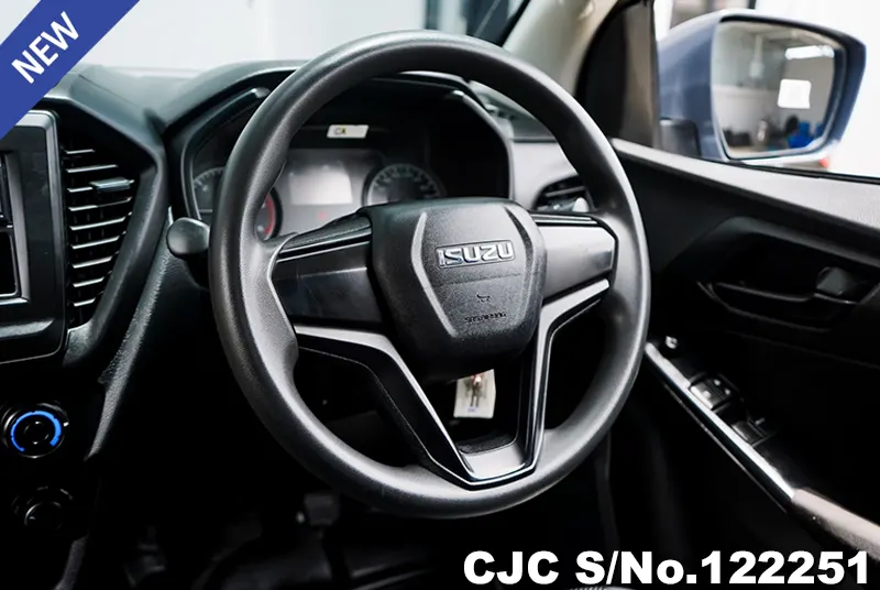 Isuzu D-Max in Gray for Sale Image 15