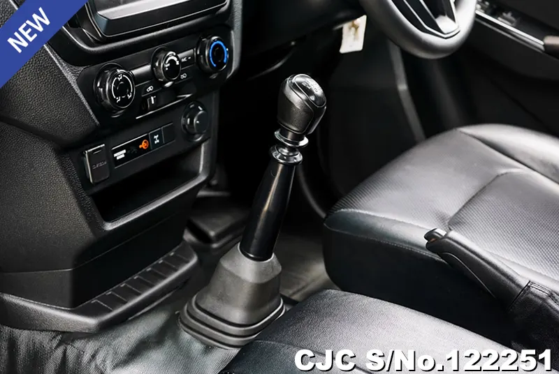 Isuzu D-Max in Gray for Sale Image 16