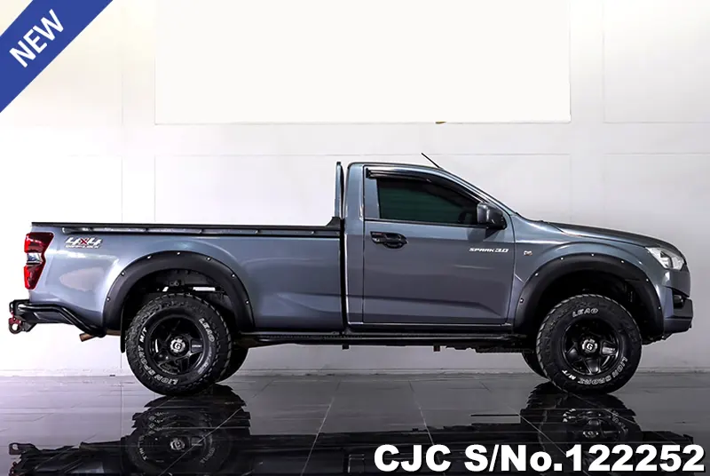 Isuzu D-Max in Gray for Sale Image 6