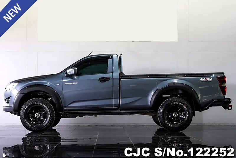 Isuzu D-Max in Gray for Sale Image 7