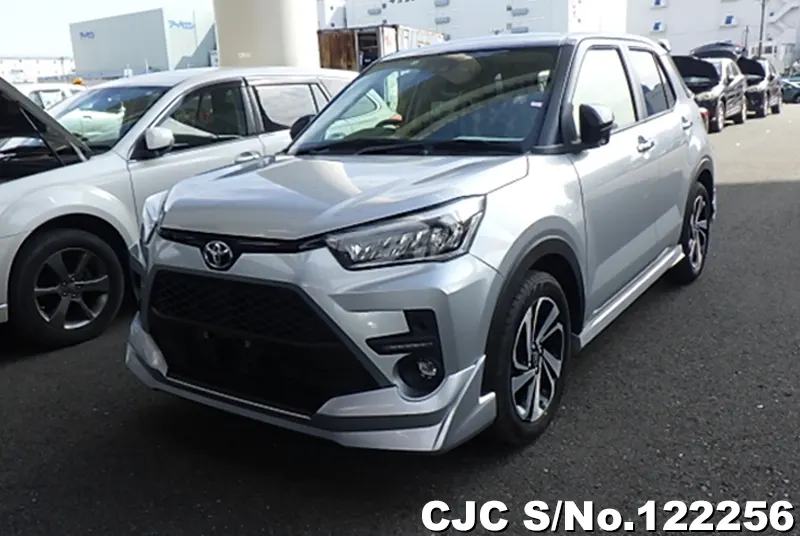 Toyota Raize in Gray for Sale Image 3
