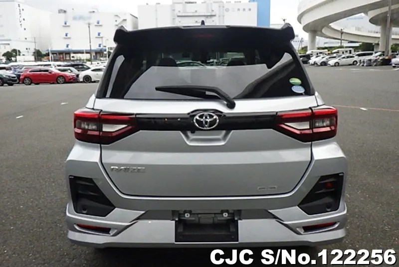 Toyota Raize in Gray for Sale Image 5