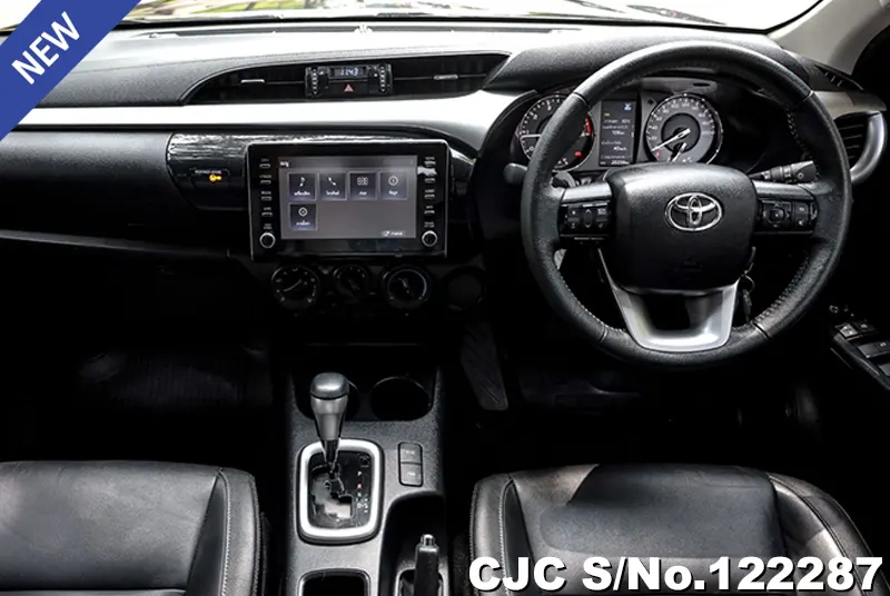 Toyota Hilux in Black for Sale Image 9