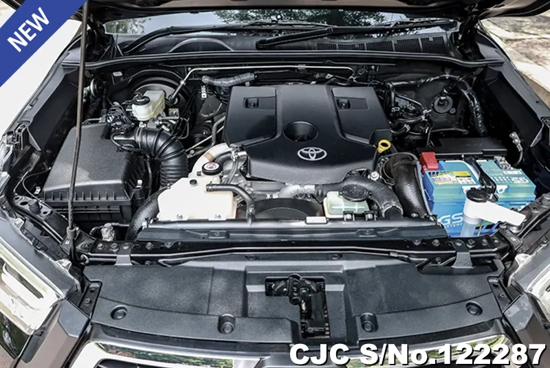 Toyota Hilux in Black for Sale Image 16