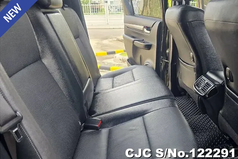 Toyota Hilux in Oxide Bronze Metallic for Sale Image 9