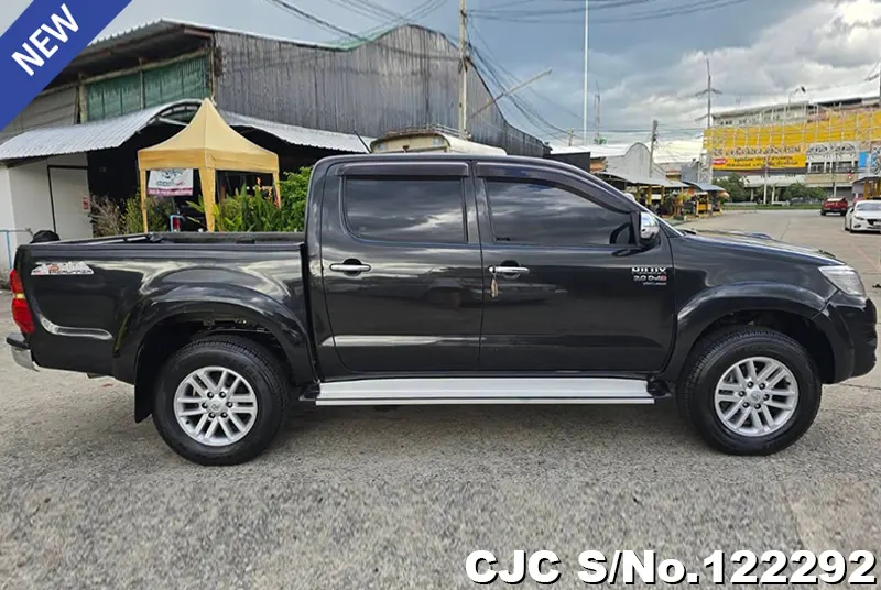 Toyota Hilux in Black for Sale Image 6