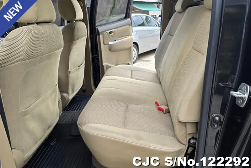 Toyota Hilux in Black for Sale Image 13