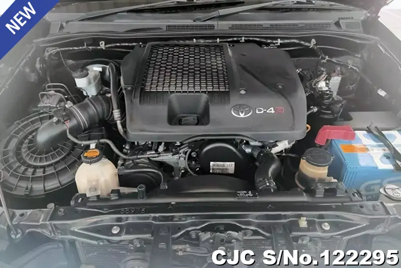 Toyota Hilux in Black for Sale Image 14