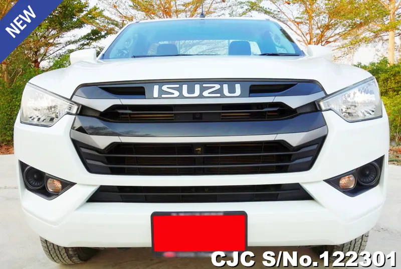 Isuzu D-Max in White for Sale Image 4