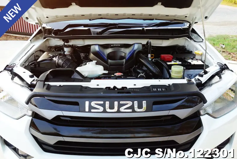 Isuzu D-Max in White for Sale Image 13