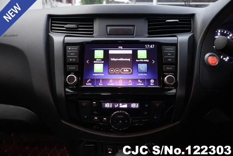 Nissan Navara in Gray for Sale Image 15