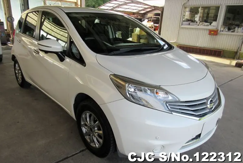 Nissan / Note 2016
