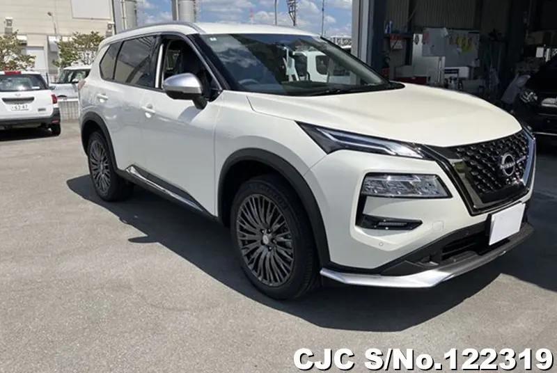 Nissan / X-Trail 2024