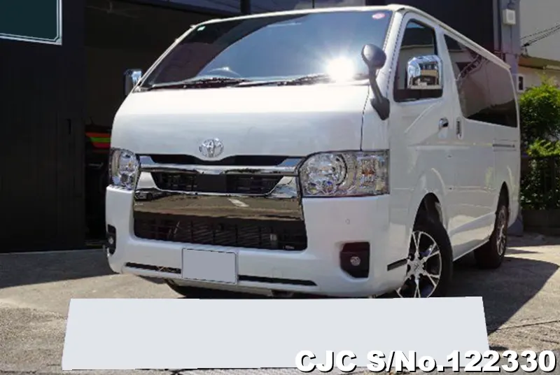 Toyota / Hiace 2024