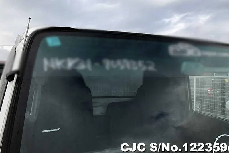 Isuzu / Elf 2006