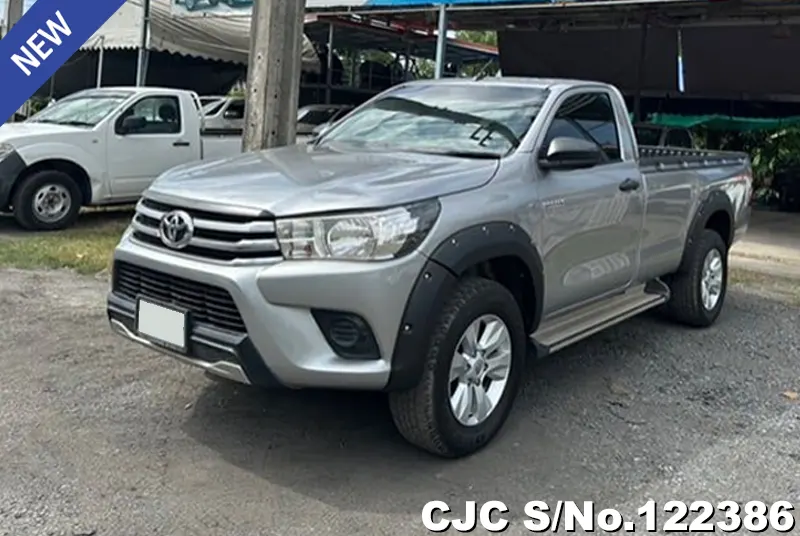 Toyota Hilux in Silver for Sale Image 2