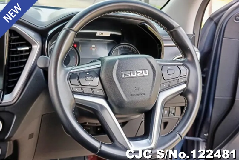 Isuzu D-Max in Gray for Sale Image 10