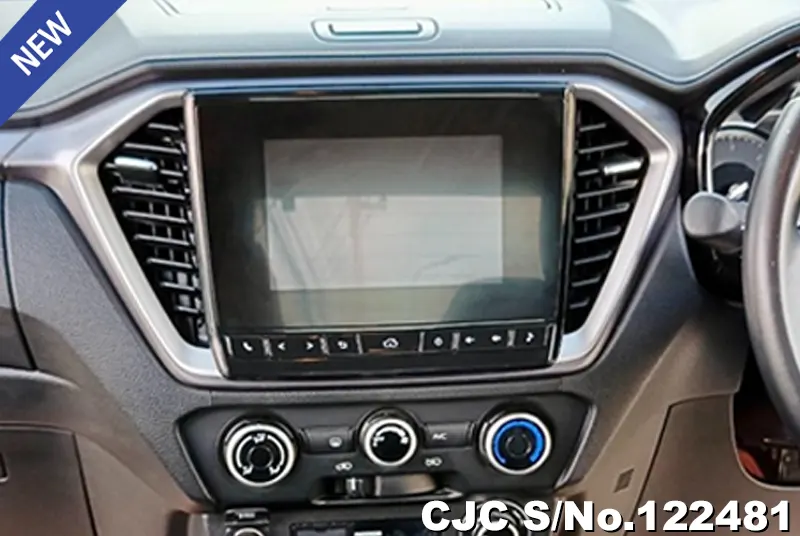 Isuzu D-Max in Gray for Sale Image 11