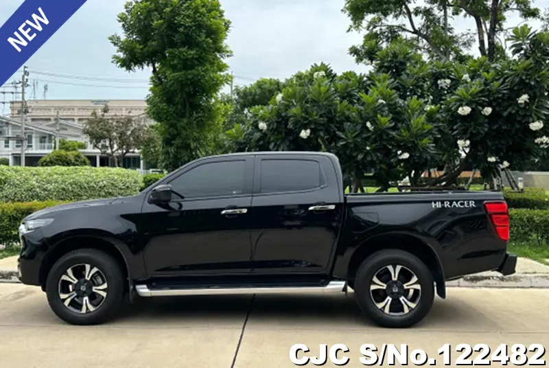Mazda BT-50 in Black for Sale Image 5